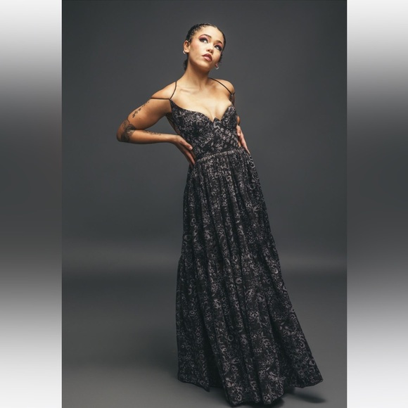 Lucia’s Sarto Dresses & Skirts - Lucia’s Sarto black brown dress corset backless size small